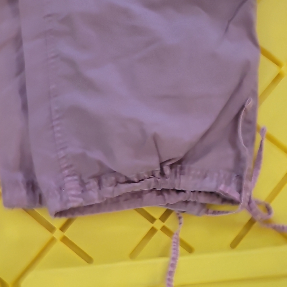 SO Women's Cargo Pants in Mauve - Picture 5 of 6